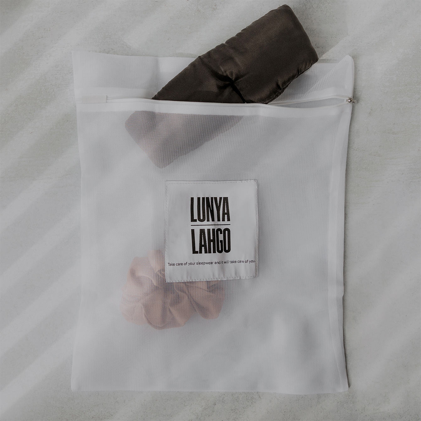 Lunya Sleepwear Laundry Bag - #White